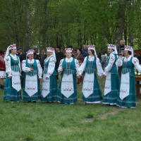 Folk festival “The wreath of magic flowers”